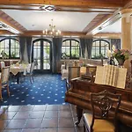 Hotell Alpenschloessl 4*