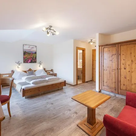 Alpenschloessl Otel 4*