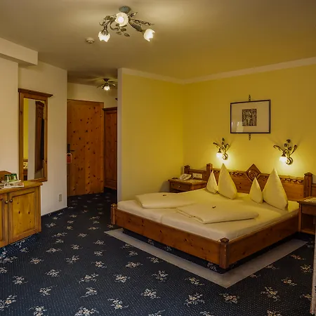 Alpenschloessl Otel