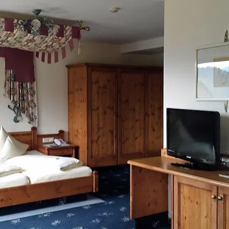 Alpenschloessl Söll