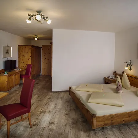 Alpenschloessl Söll