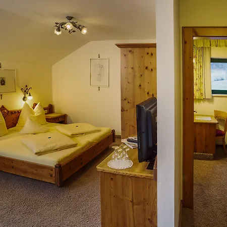 Alpenschloessl Hotel Söll