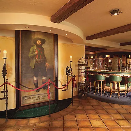 Alpenschloessl Söll