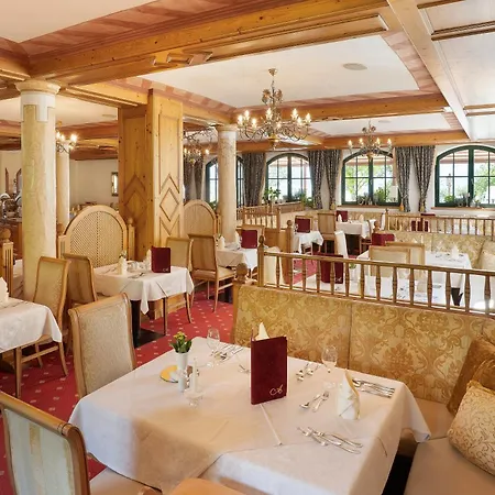 Alpenschloessl Hotel Söll