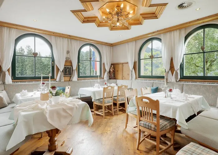 Alpenschloessl Hotel 4*