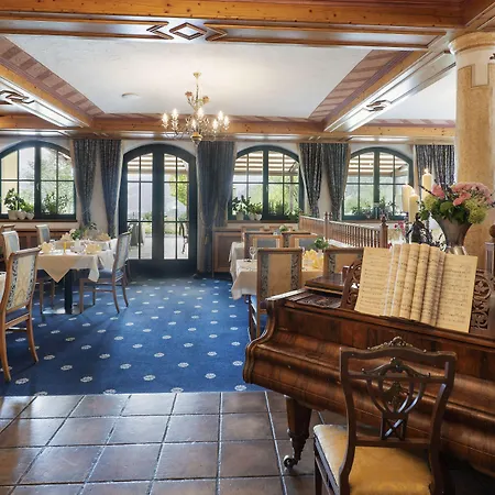 Hotel Alpenschlössl 4*